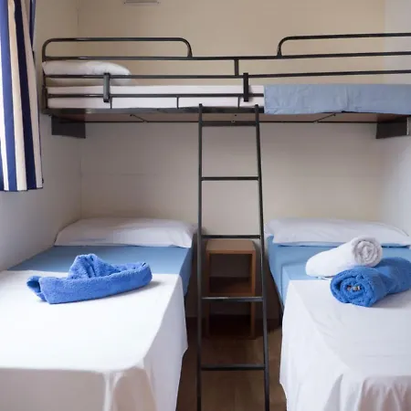 Enticing Mobile In Pako Tane With Swimming Pool *